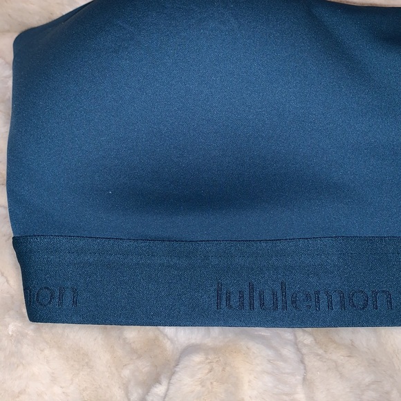 Lululemon Fine Form Bra - Picture 6 of 8